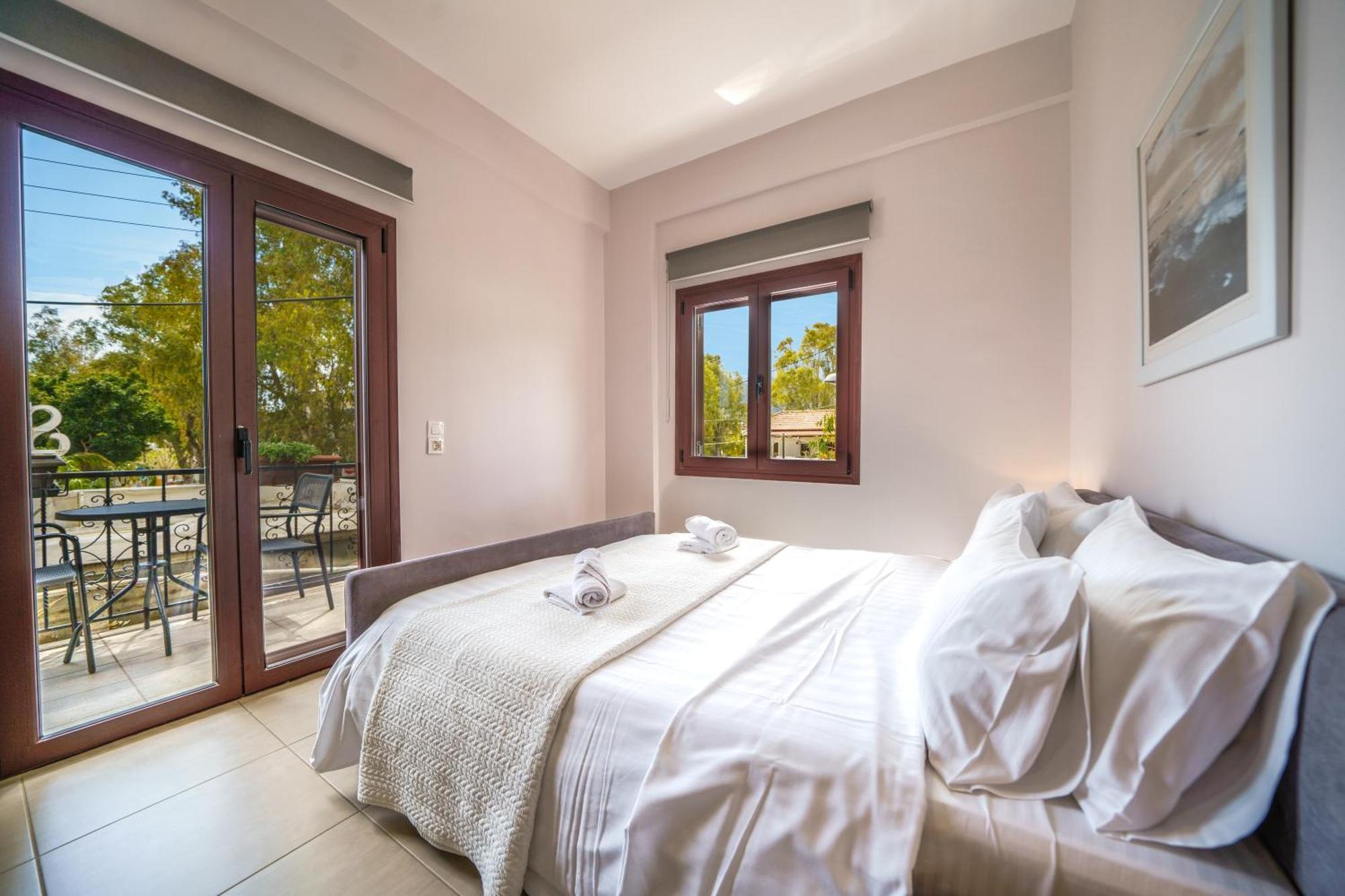 Dimitra & Deslina Luxury Αpartments Lägenhet Georgioupoli Exteriör bild