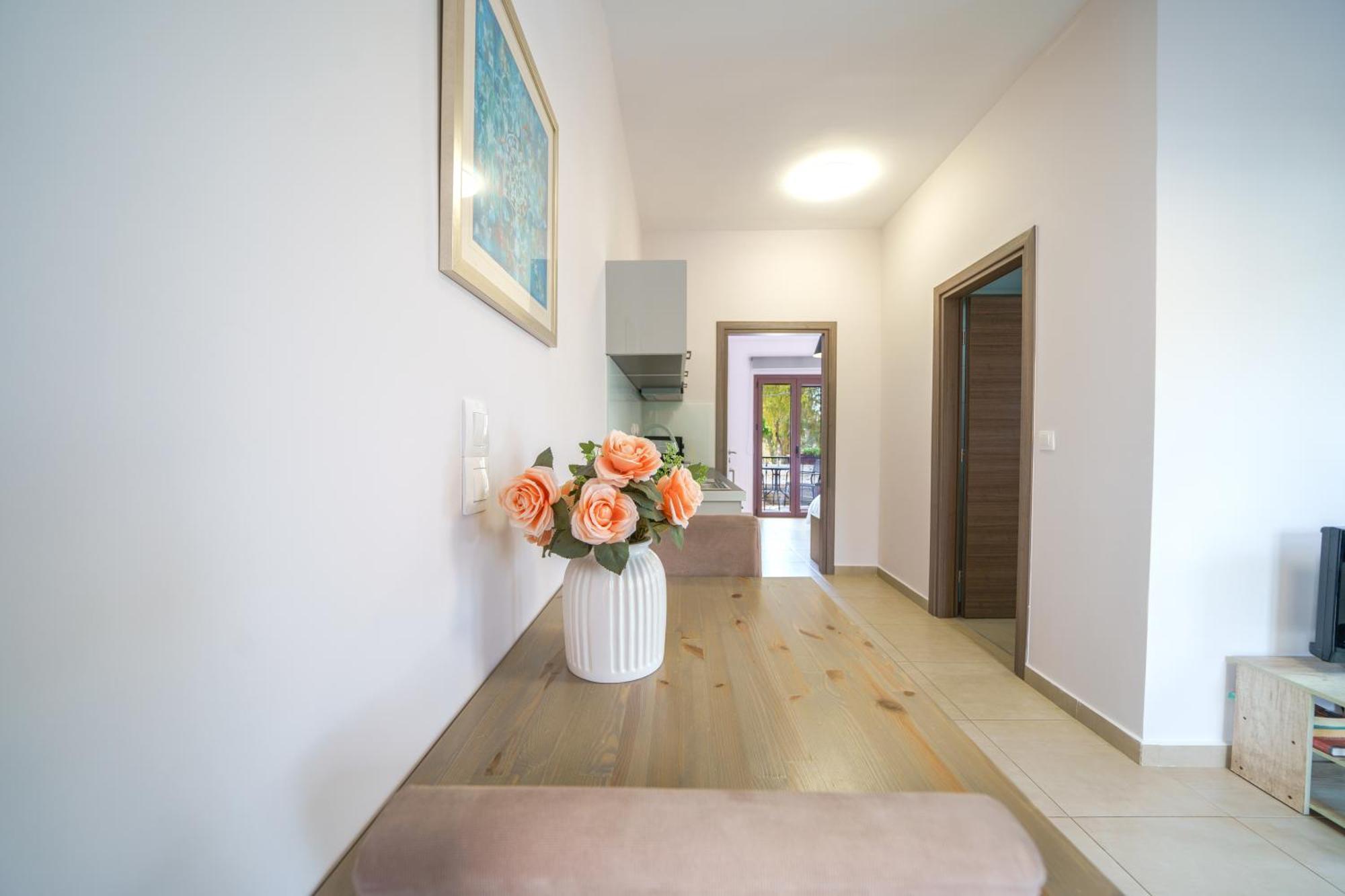 Dimitra & Deslina Luxury Αpartments Lägenhet Georgioupoli Exteriör bild