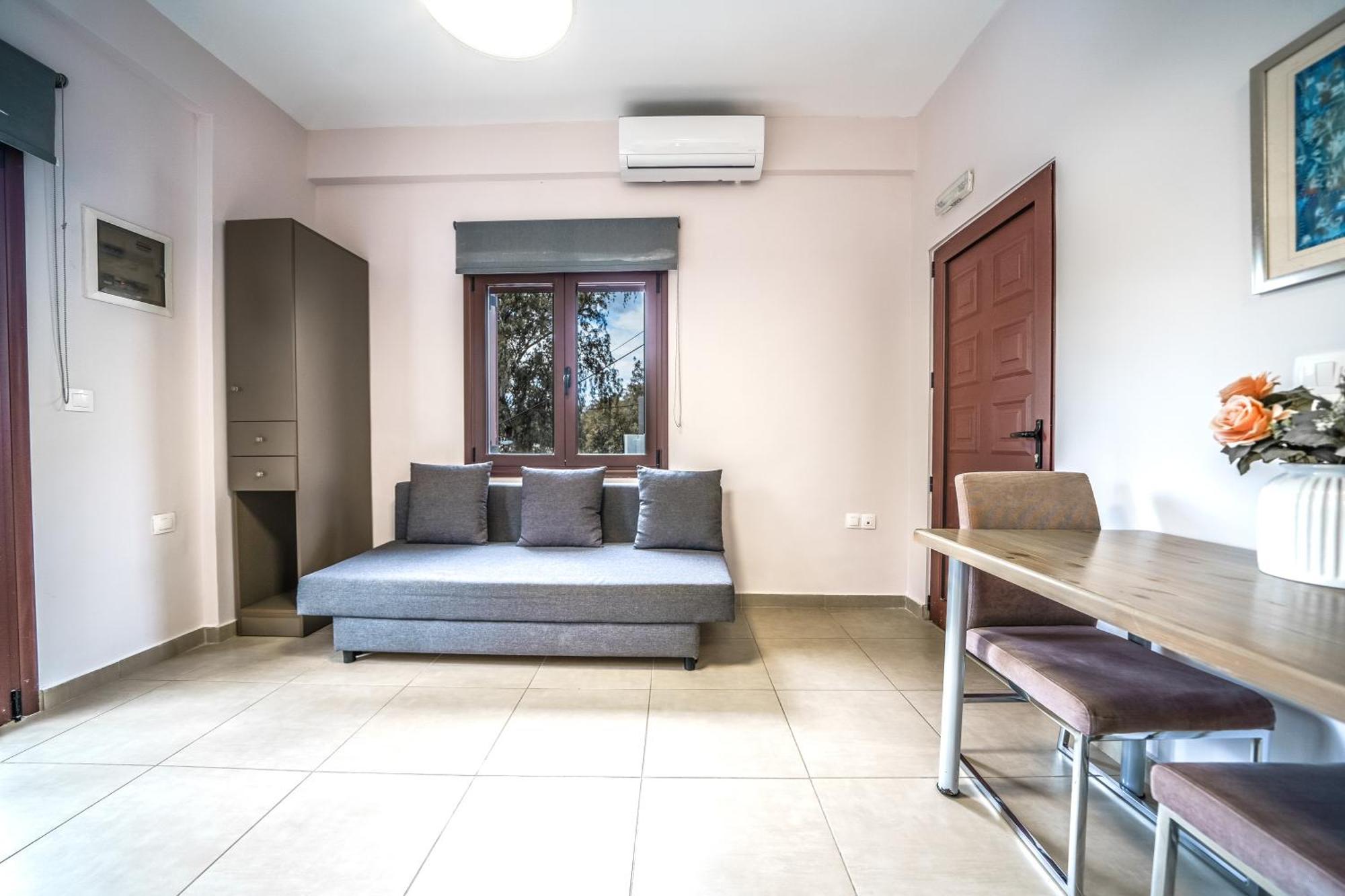 Dimitra & Deslina Luxury Αpartments Lägenhet Georgioupoli Exteriör bild