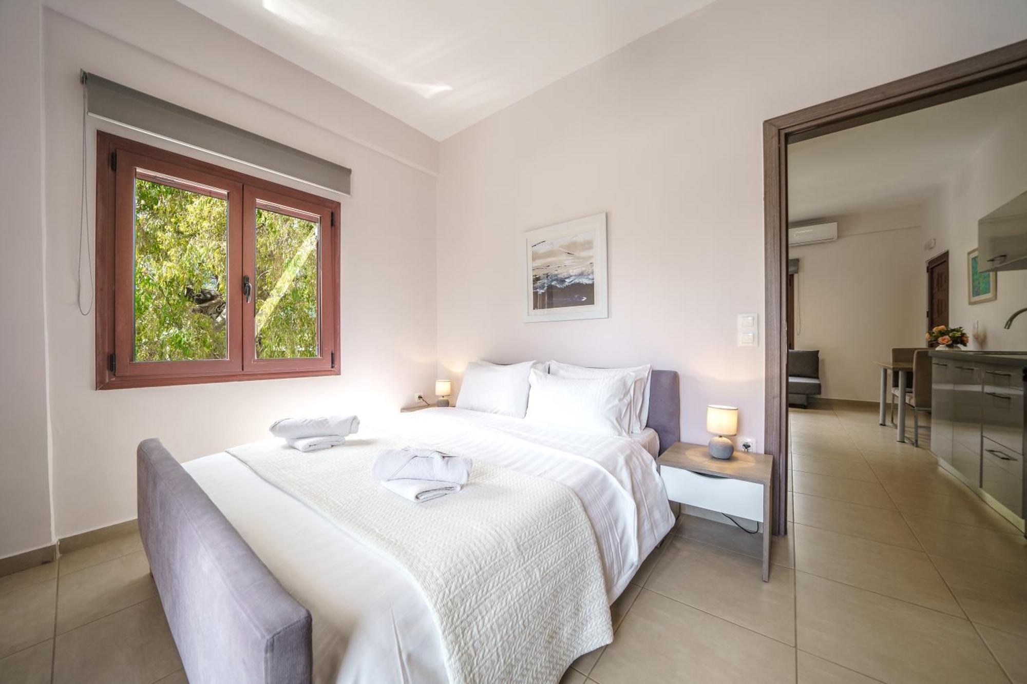 Dimitra & Deslina Luxury Αpartments Lägenhet Georgioupoli Exteriör bild