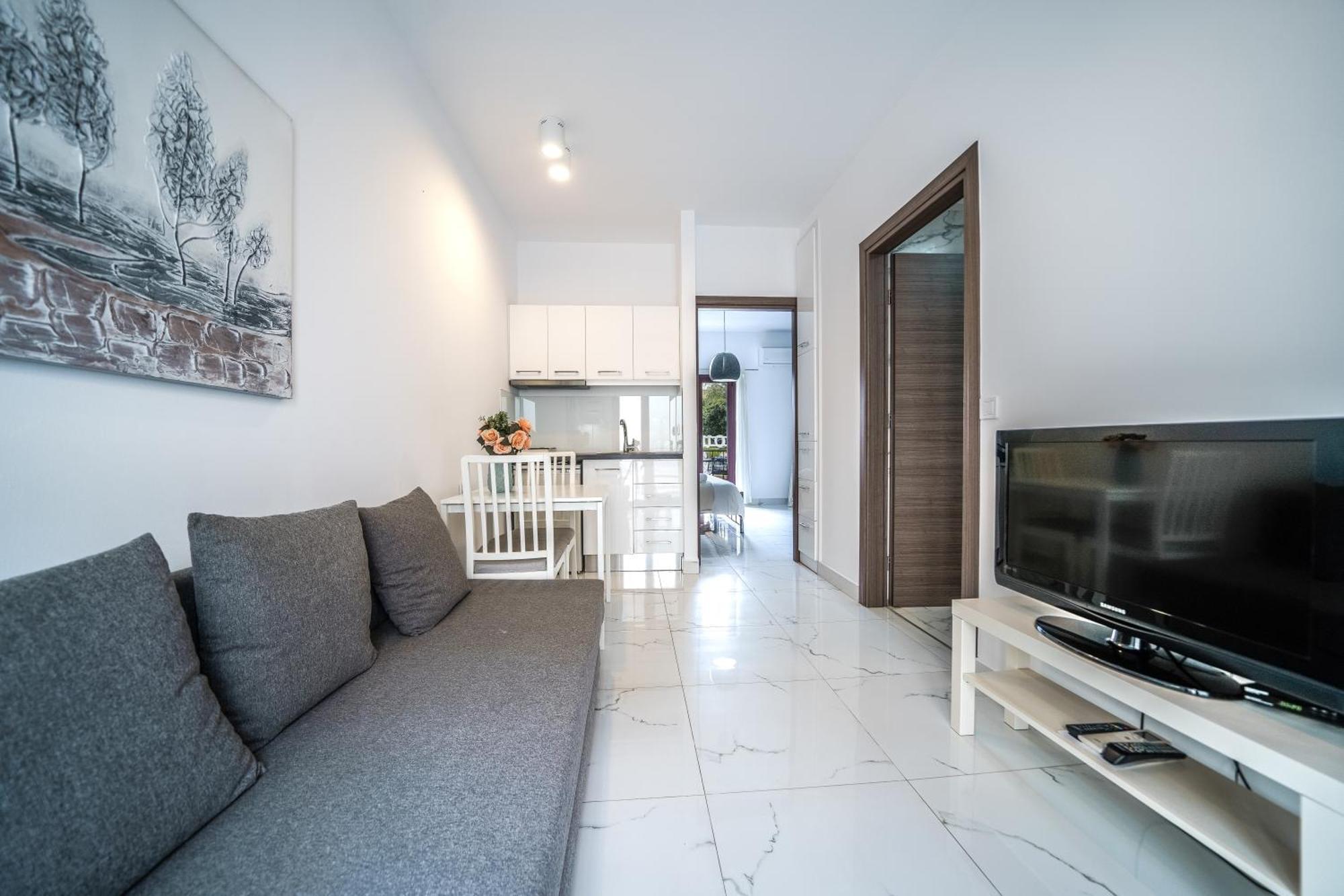 Dimitra & Deslina Luxury Αpartments Lägenhet Georgioupoli Exteriör bild
