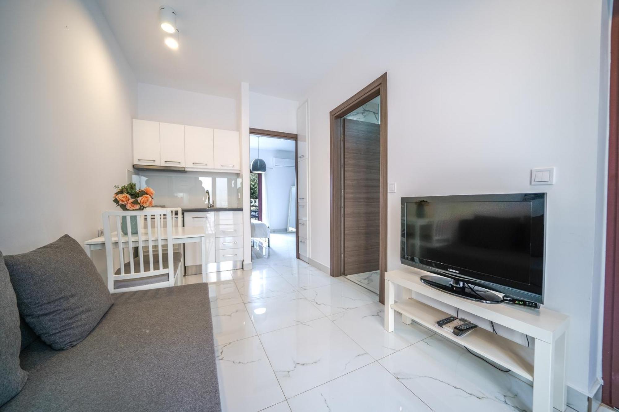 Dimitra & Deslina Luxury Αpartments Lägenhet Georgioupoli Exteriör bild