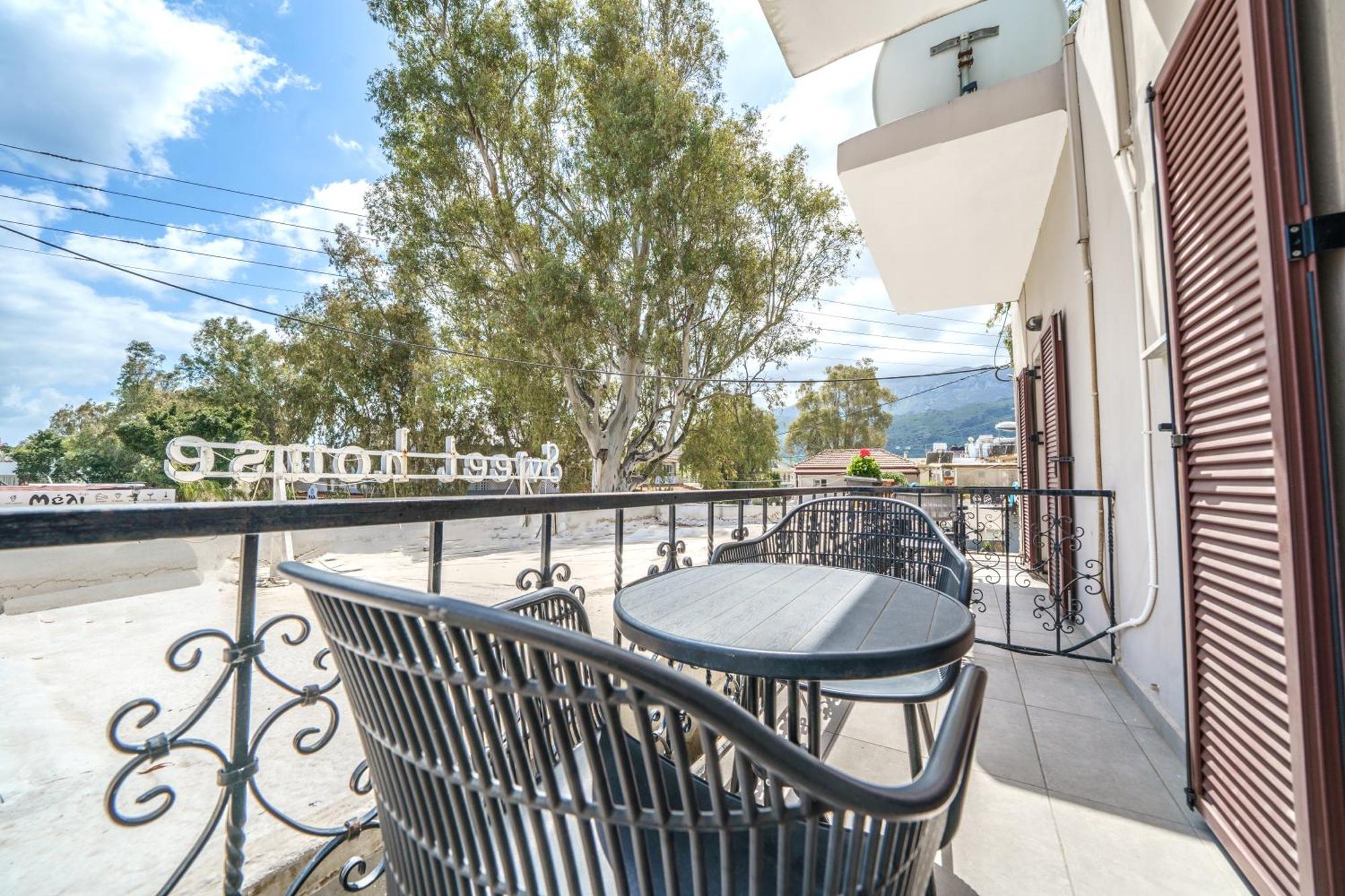 Dimitra & Deslina Luxury Αpartments Lägenhet Georgioupoli Exteriör bild